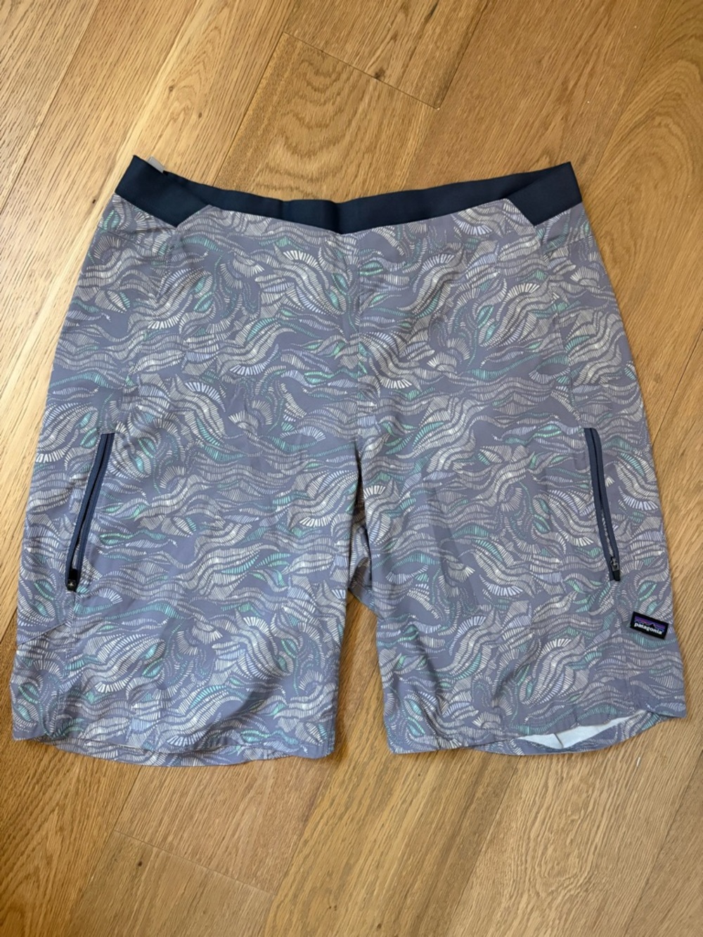 Patagonia Printed Swim Shorts - Gray Teal Wave